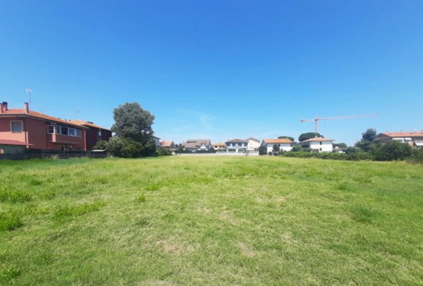 casa indipendente in vendita a Mondolfo