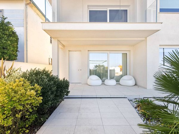 casa indipendente in vendita a Mondolfo