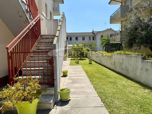 appartamento in vendita a Mondolfo in zona Marotta