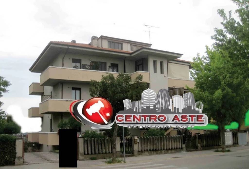 appartamento in vendita a Mondolfo in zona Marotta