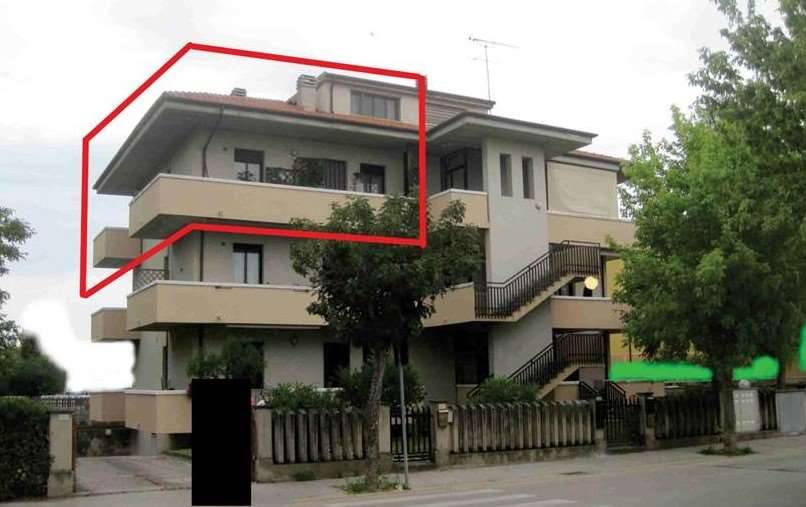 appartamento in vendita a Mondolfo in zona Marotta