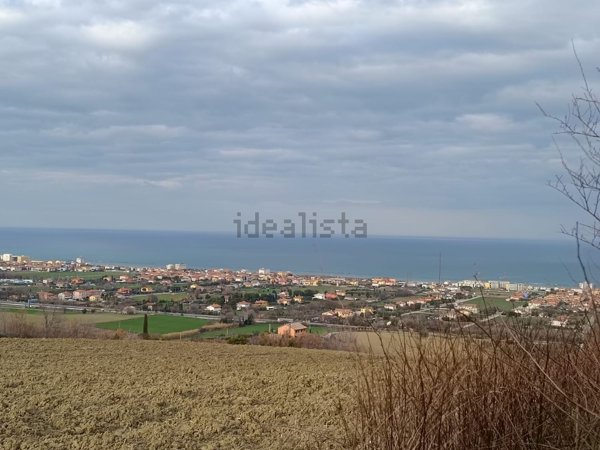 casa indipendente in vendita a Mondolfo in zona San Sebastiano