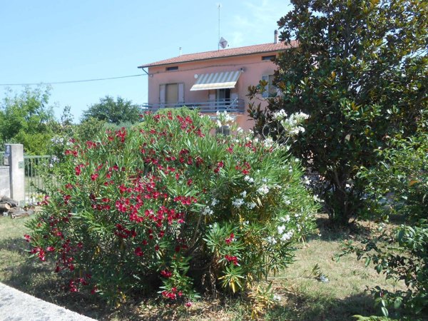 casa indipendente in vendita a Mondolfo in zona San Sebastiano