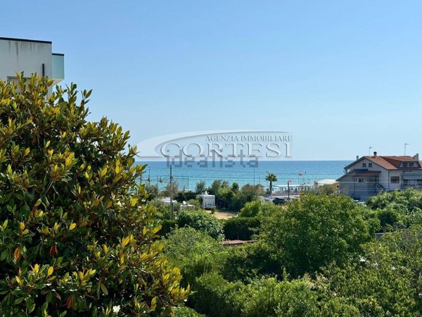 appartamento in vendita a Mondolfo in zona Marotta