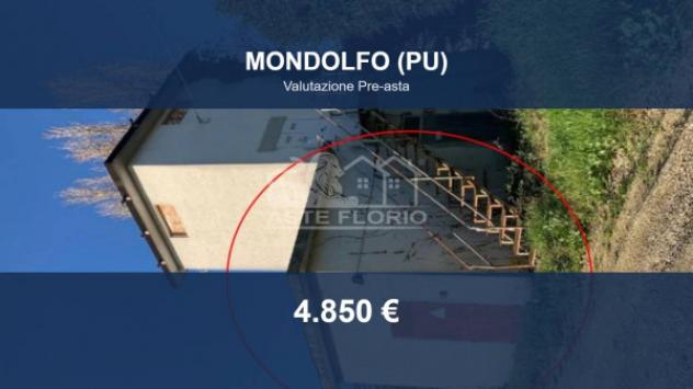locale commerciale in vendita a Mondolfo