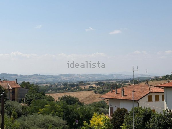 appartamento in vendita a Mondolfo in zona San Sebastiano