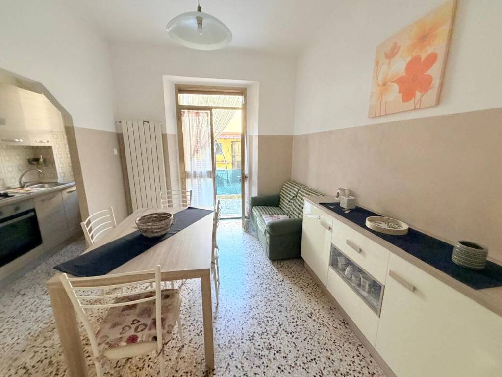 appartamento in vendita a Mondolfo in zona Marotta