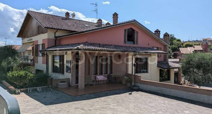appartamento in vendita a Mondolfo in zona San Sebastiano