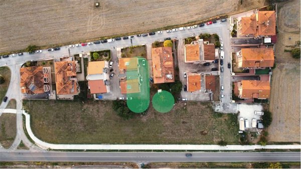terreno in vendita a Mondolfo in zona Marotta