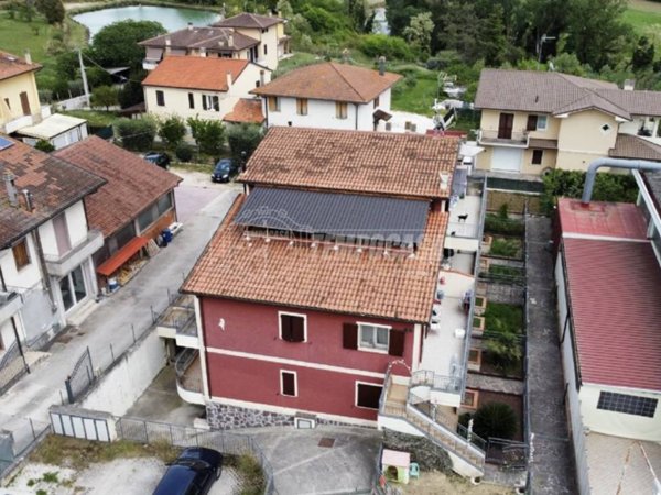 appartamento in vendita a Montecalvo in Foglia in zona Borgo Massano