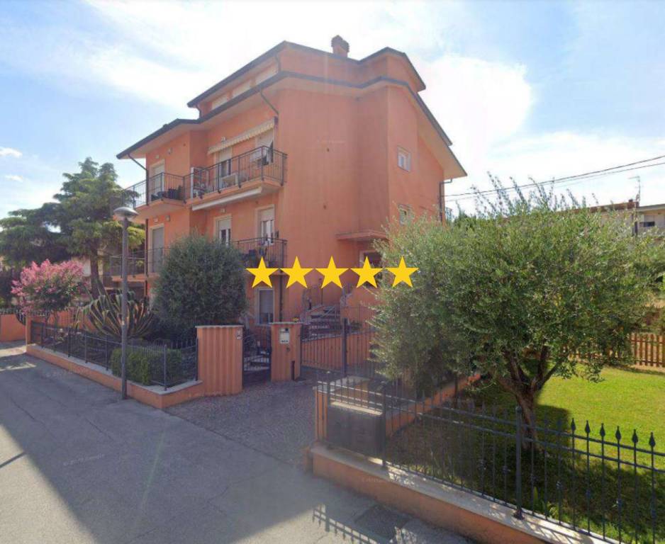 appartamento in vendita a Montecalvo in Foglia in zona Borgo Massano