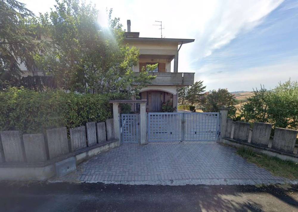 casa indipendente in vendita a Montecalvo in Foglia