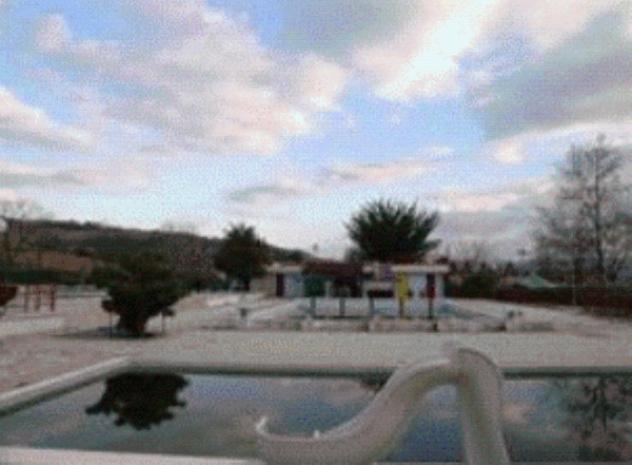 negozio in vendita a Montecalvo in Foglia