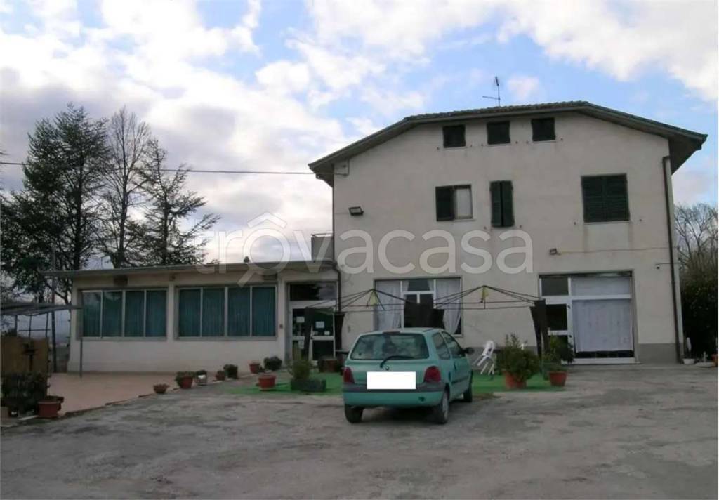 appartamento in vendita a Montecalvo in Foglia