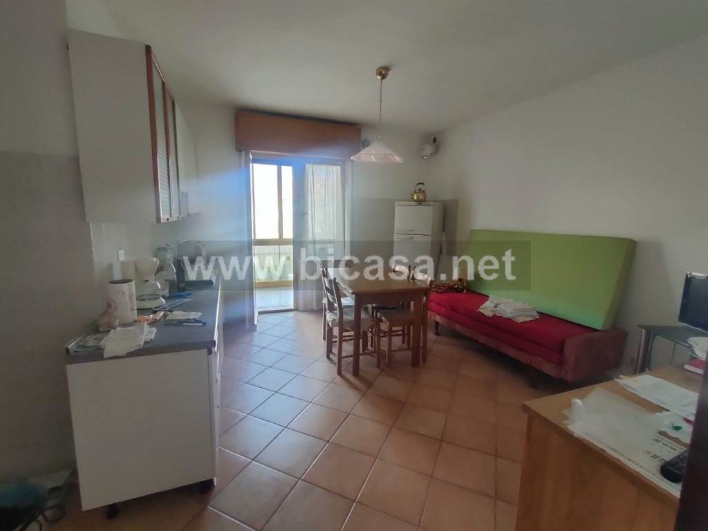 appartamento in vendita a Montecalvo in Foglia in zona Ca' Gallo