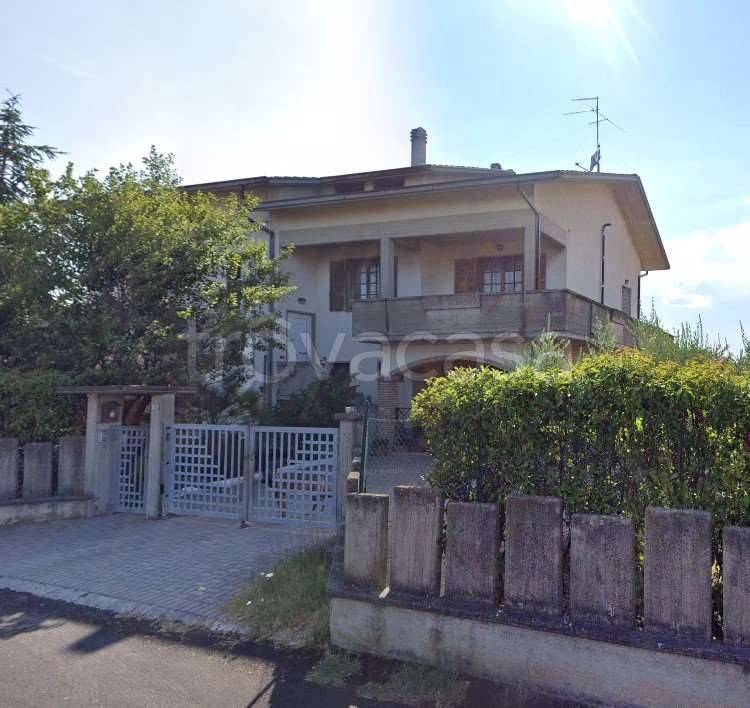 casa indipendente in vendita a Montecalvo in Foglia