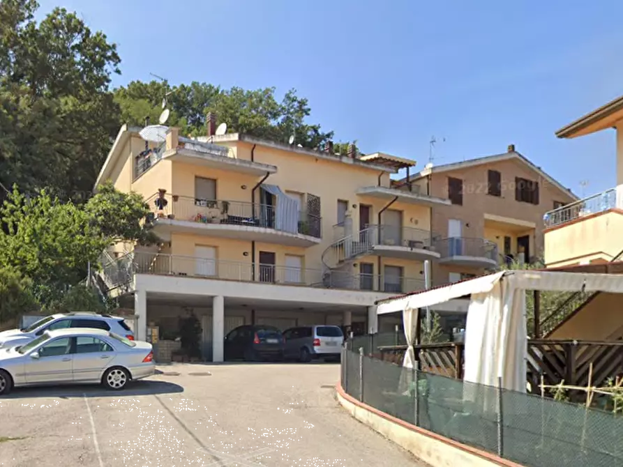 appartamento in vendita a Montecalvo in Foglia in zona Borgo Massano