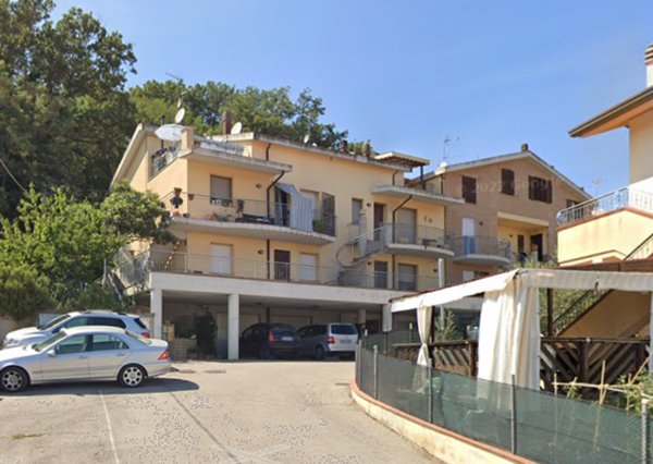 appartamento in vendita a Montecalvo in Foglia