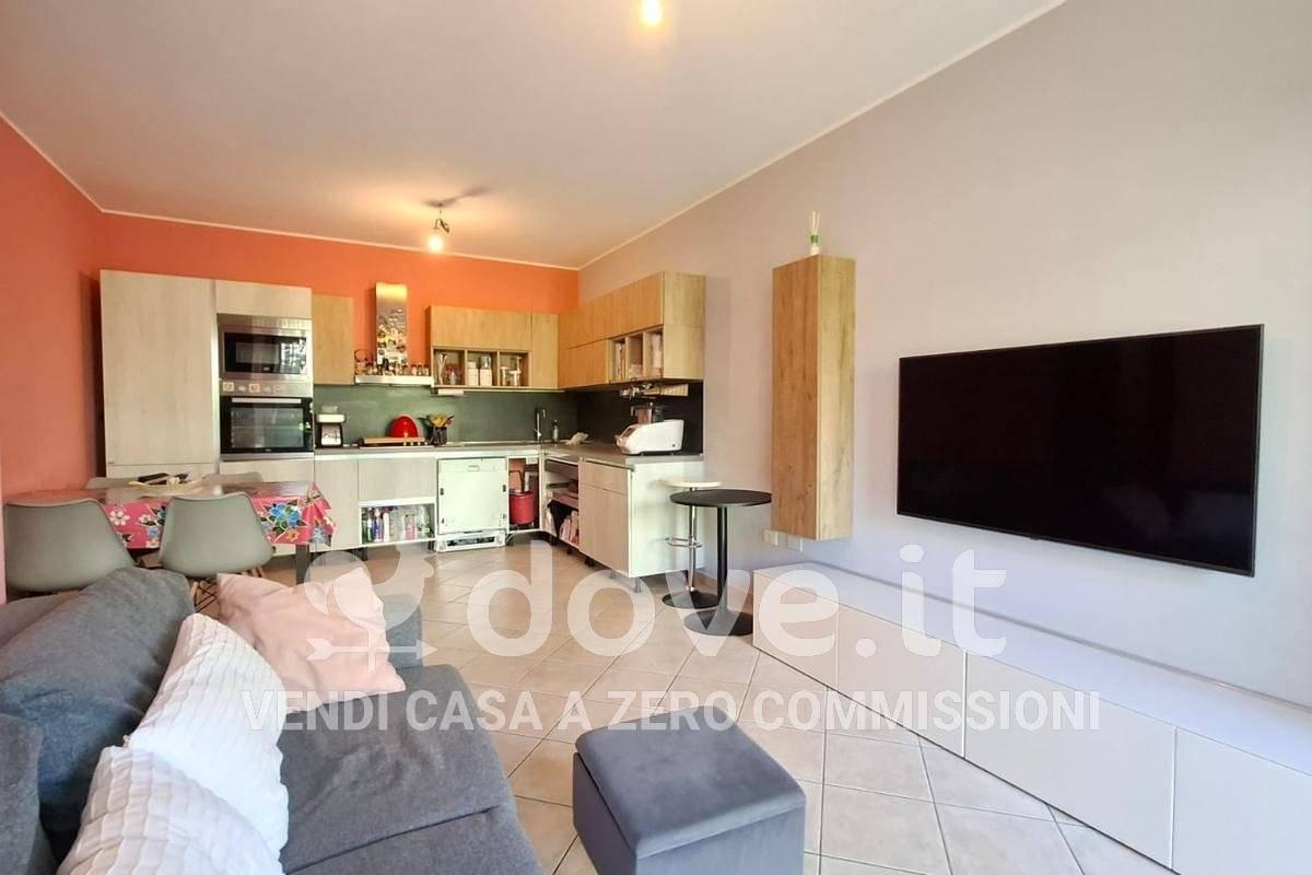 appartamento in vendita a Montecalvo in Foglia