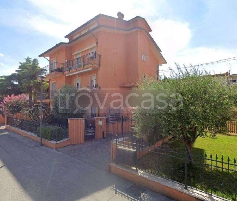 appartamento in vendita a Montecalvo in Foglia in zona Borgo Massano