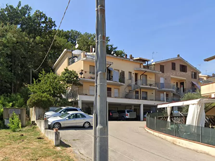 appartamento in vendita a Montecalvo in Foglia in zona Borgo Massano