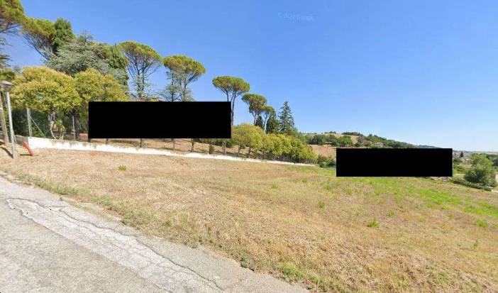 terreno edificabile in vendita a Montecalvo in Foglia