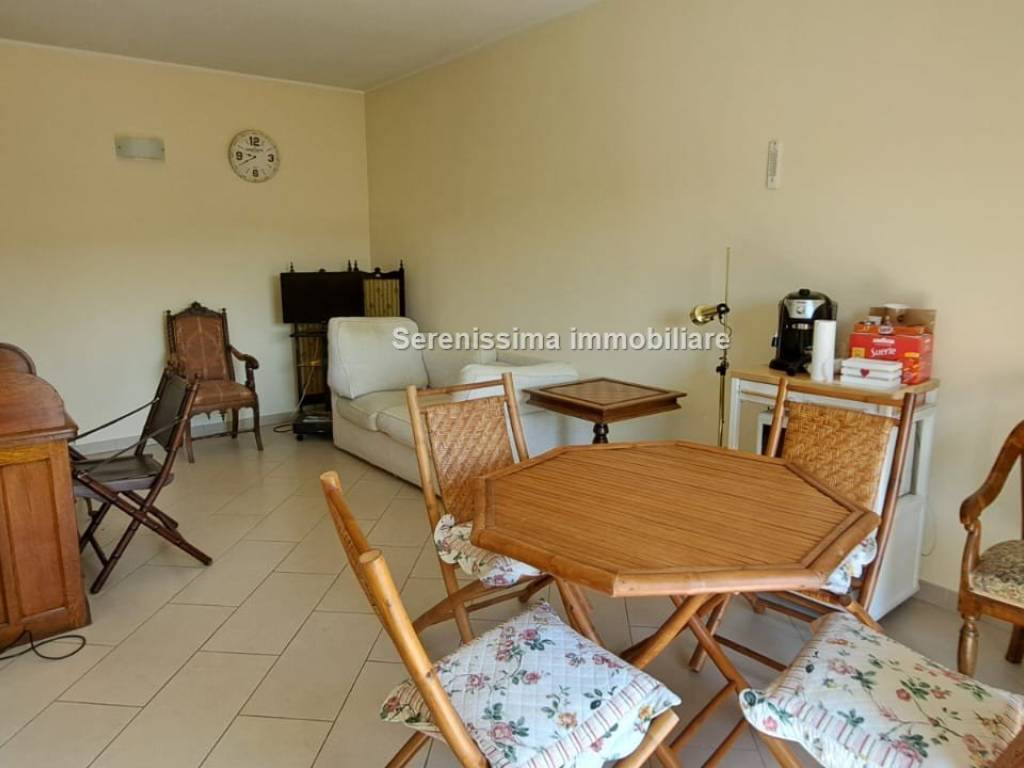 appartamento in vendita a Montecalvo in Foglia in zona Borgo Massano