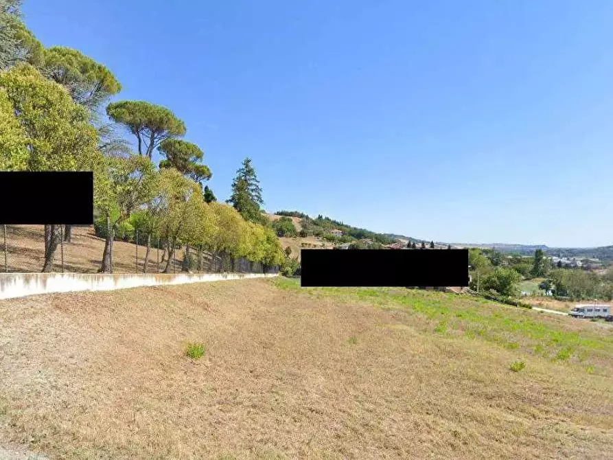 terreno edificabile in vendita a Montecalvo in Foglia