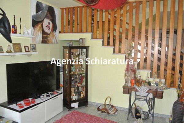 casa indipendente in vendita a Montecalvo in Foglia in zona Borgo Massano