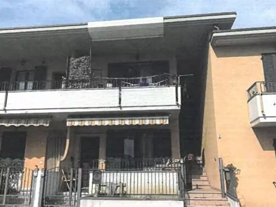 appartamento in vendita a Montecalvo in Foglia in zona Ca' Gallo