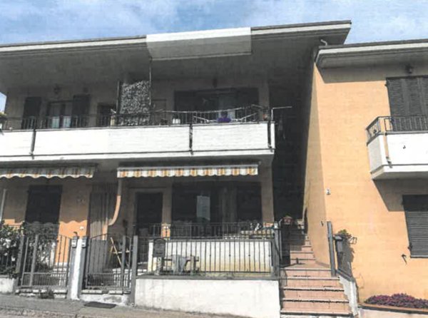 appartamento in vendita a Montecalvo in Foglia in zona Ca' Gallo