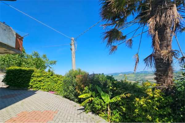 casa indipendente in vendita a Montecalvo in Foglia