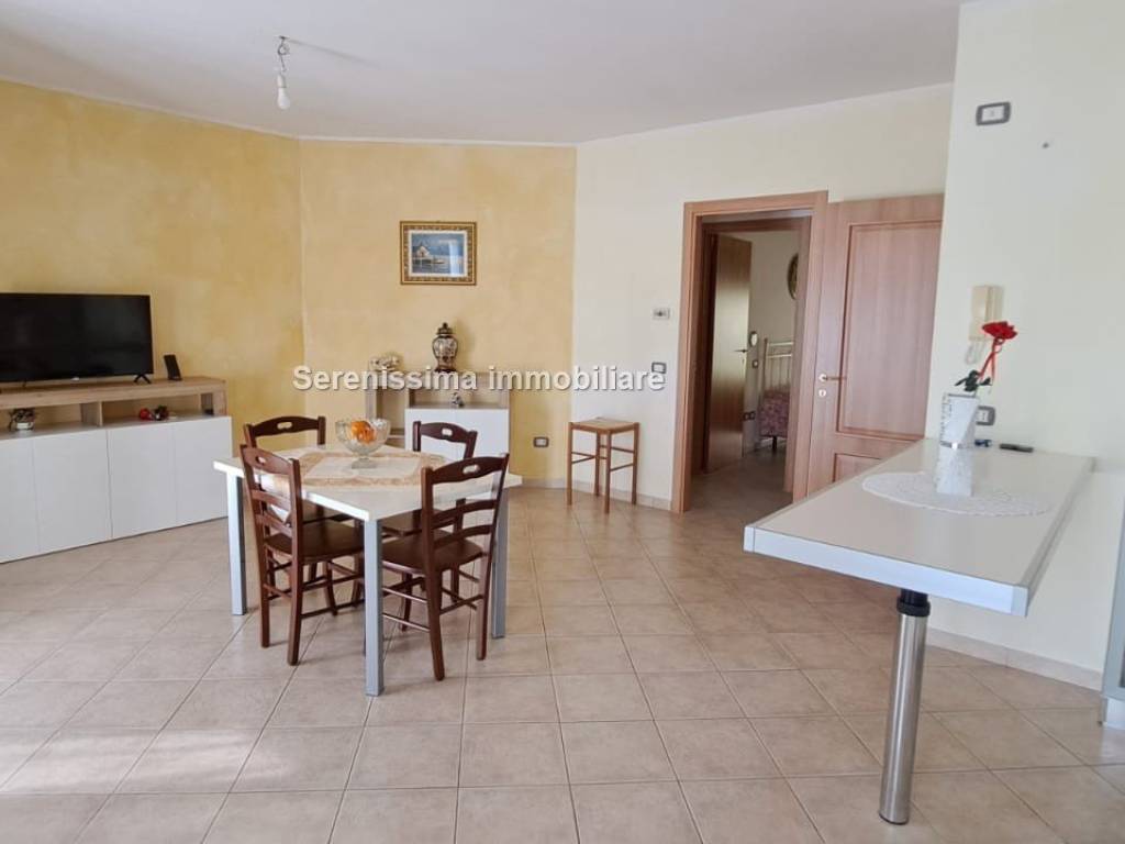 appartamento in vendita a Montecalvo in Foglia in zona Borgo Massano