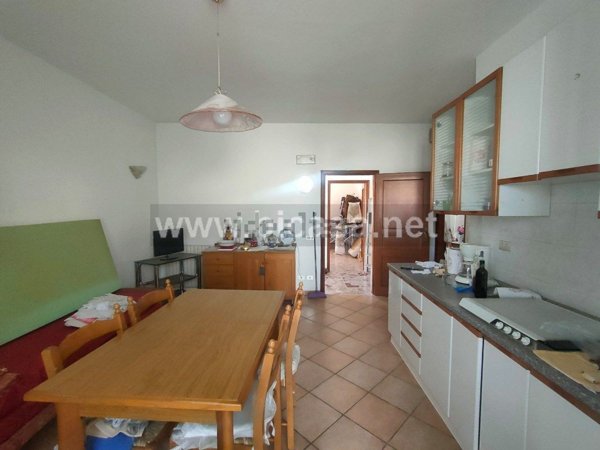 appartamento in vendita a Montecalvo in Foglia in zona Ca' Gallo