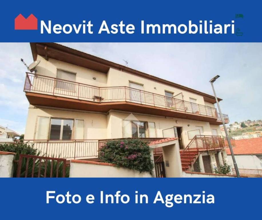 casa indipendente in vendita a Montecalvo in Foglia