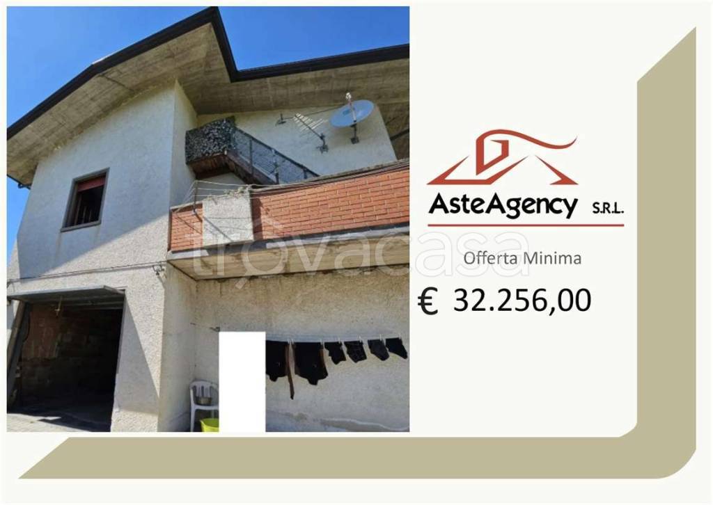 appartamento in vendita a Montecalvo in Foglia