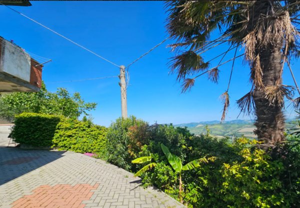casa indipendente in vendita a Montecalvo in Foglia