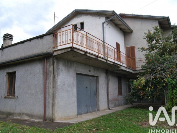 casa indipendente in vendita a Montecalvo in Foglia