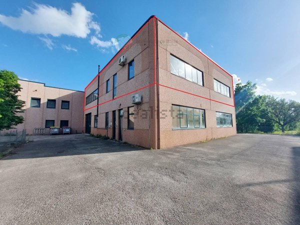 capannone in vendita a Monte Cerignone