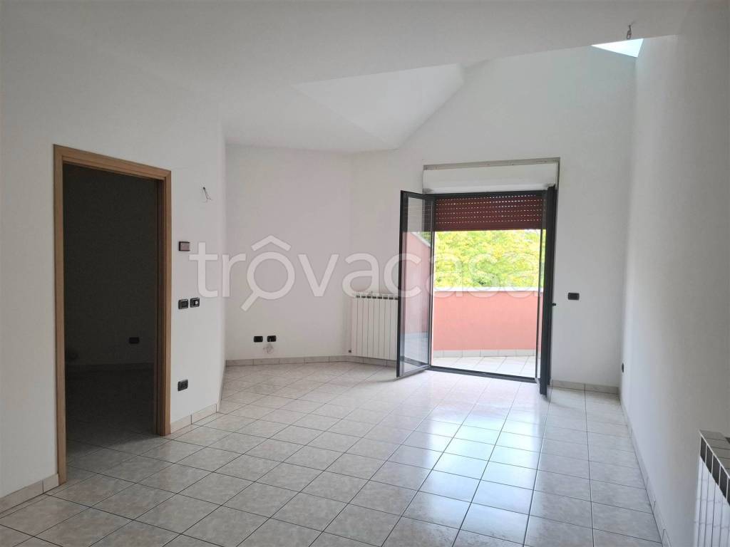 appartamento in vendita a Montefelcino in zona Ponte degli Alberi