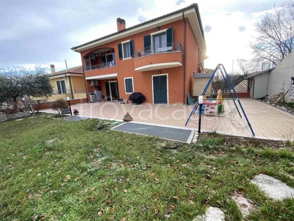 appartamento in vendita a Montefelcino in zona Ponte degli Alberi