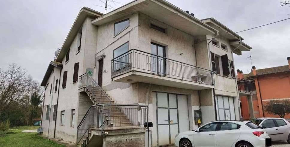 appartamento in vendita a Montefelcino in zona Ponte degli Alberi