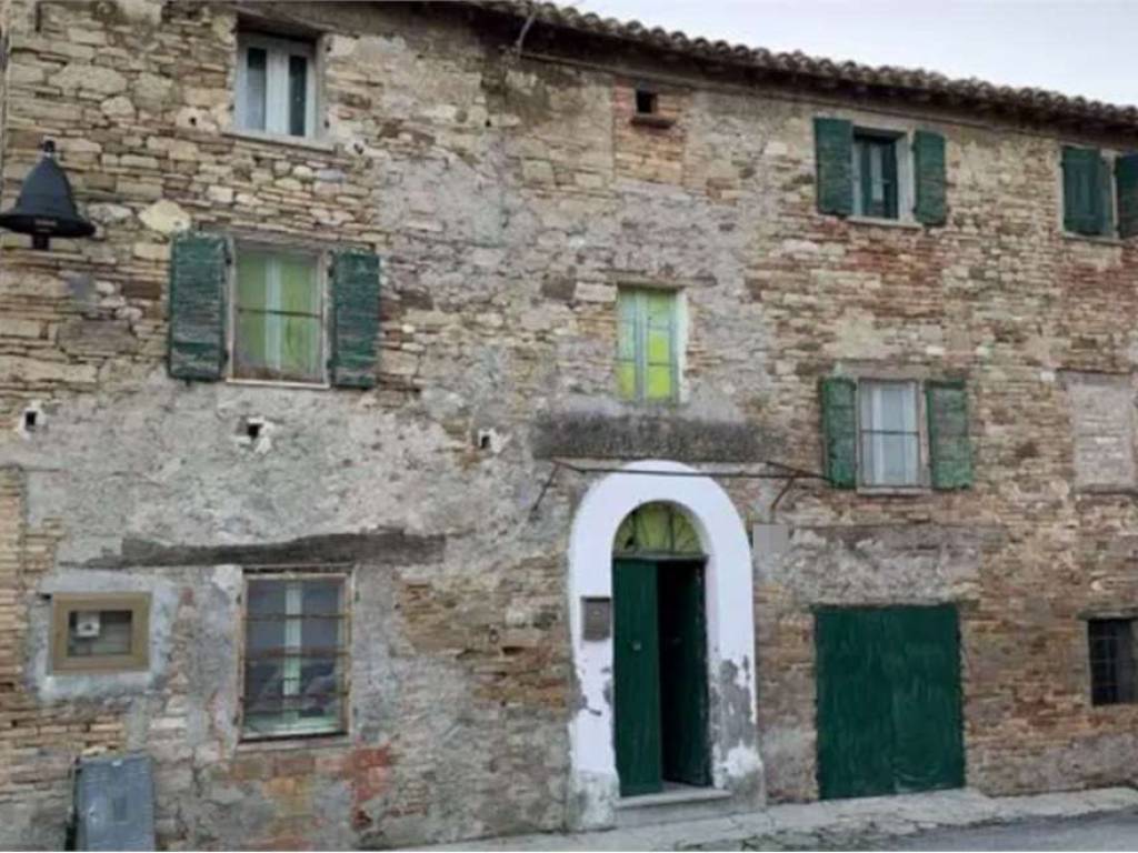 casa indipendente in vendita a Montefelcino
