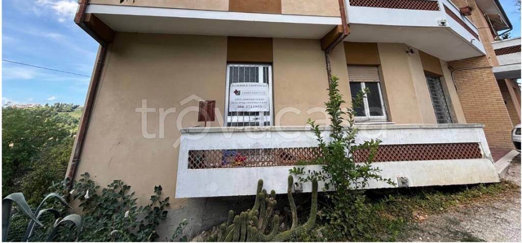 negozio in vendita a Montefelcino