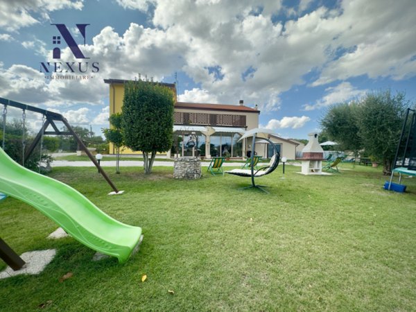 casa indipendente in vendita a Montefelcino in zona Sterpeti