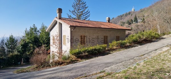 casa indipendente in vendita a Montefelcino
