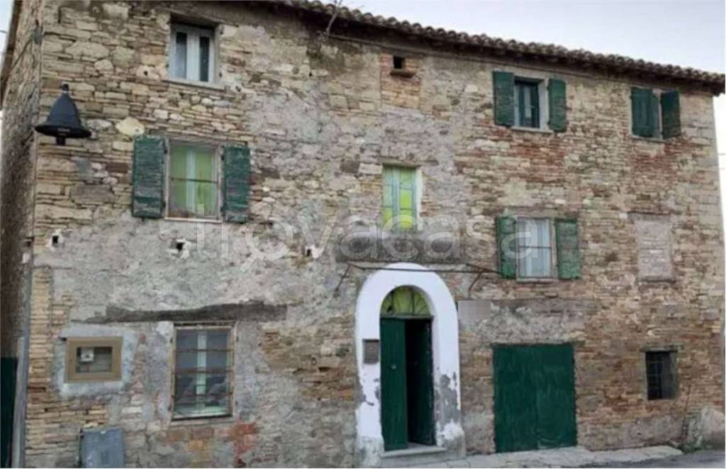 casa indipendente in vendita a Montefelcino