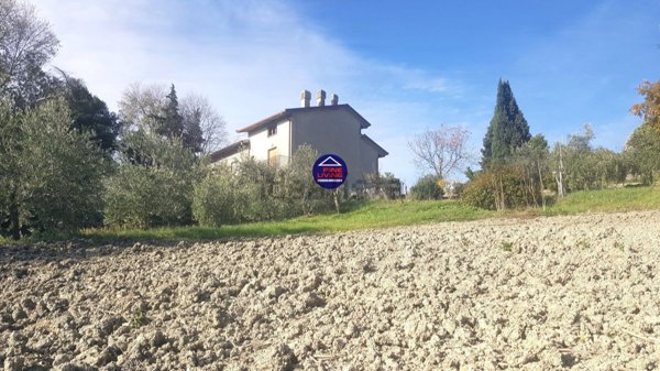 casa indipendente in vendita a Montefelcino in zona Fontecorniale