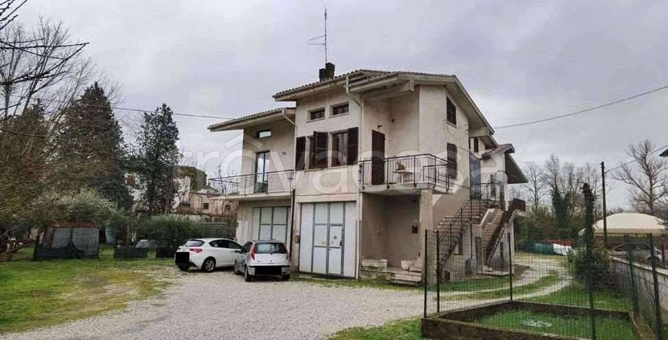 appartamento in vendita a Montefelcino in zona Sterpeti