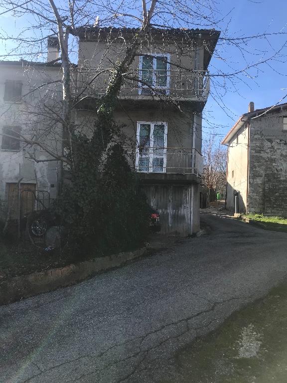 casa indipendente in vendita a Monte Grimano Terme